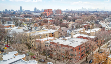 2177 W Giddings St, Unit 2177-3 in Chicago, IL - Building Photo - Building Photo