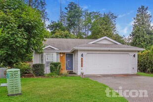 1602 57th Ave NE in Tacoma, WA - Building Photo