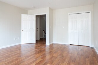 1 Chelsea Ter, Unit 2b in Boston, MA - Foto de edificio - Building Photo