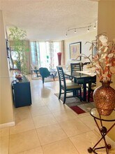 4670 NW 97th Ct in Doral, FL - Building Photo - Building Photo