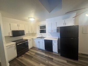 12456 E Alaska Pl in Aurora, CO - Building Photo - Building Photo