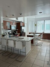 2150 Van Buren St in Hollywood, FL - Building Photo - Building Photo