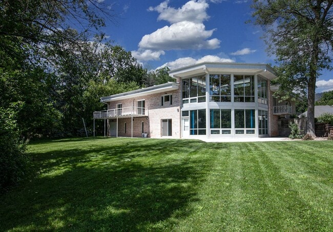 property at 302 Pheasant Run