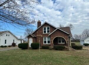 406 North Main St in Trenton, KY - Building Photo - Building Photo