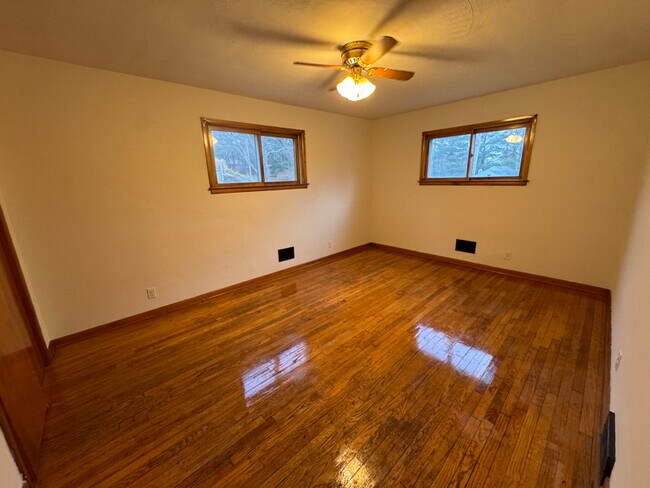 232 Boswell Hill Rd in Endicott, NY - Building Photo - Building Photo