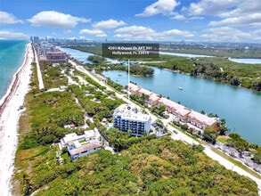 4201 N Ocean Dr in Hollywood, FL - Building Photo - Building Photo