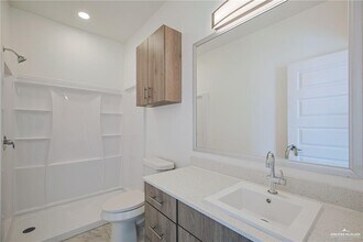 5308 Vision St-Unit -A in Rio Grande City, TX - Building Photo - Building Photo