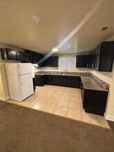 148 W 79th St in Los Angeles, CA - Foto de edificio - Building Photo