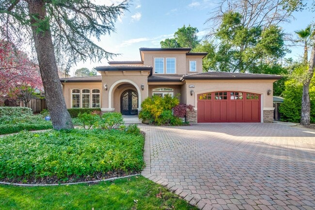 property at 13581 Saratoga Vista Ave