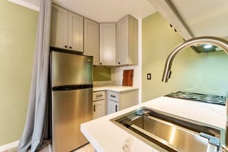 7835 S 126th St, Unit A in Seattle, WA - Building Photo - Building Photo
