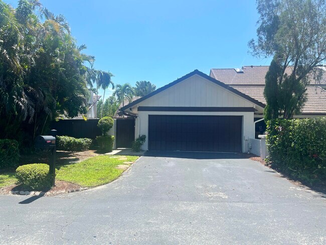 6480 Contempo Ln