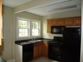 1840 Avon Ave SW in Atlanta, GA - Building Photo - Building Photo