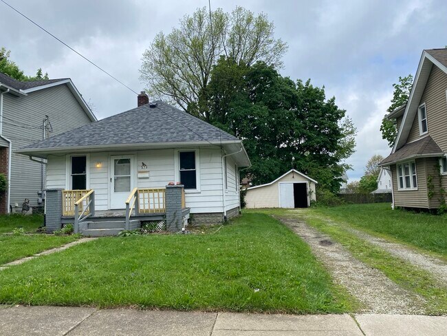 576 Noble Ave in Akron, OH - Building Photo - Building Photo