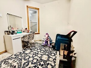 204 Olean Ave in Jersey City, NJ - Building Photo - Building Photo