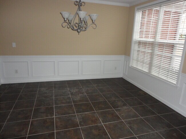 6855 River Island Cir in Buford, GA - Building Photo - Building Photo