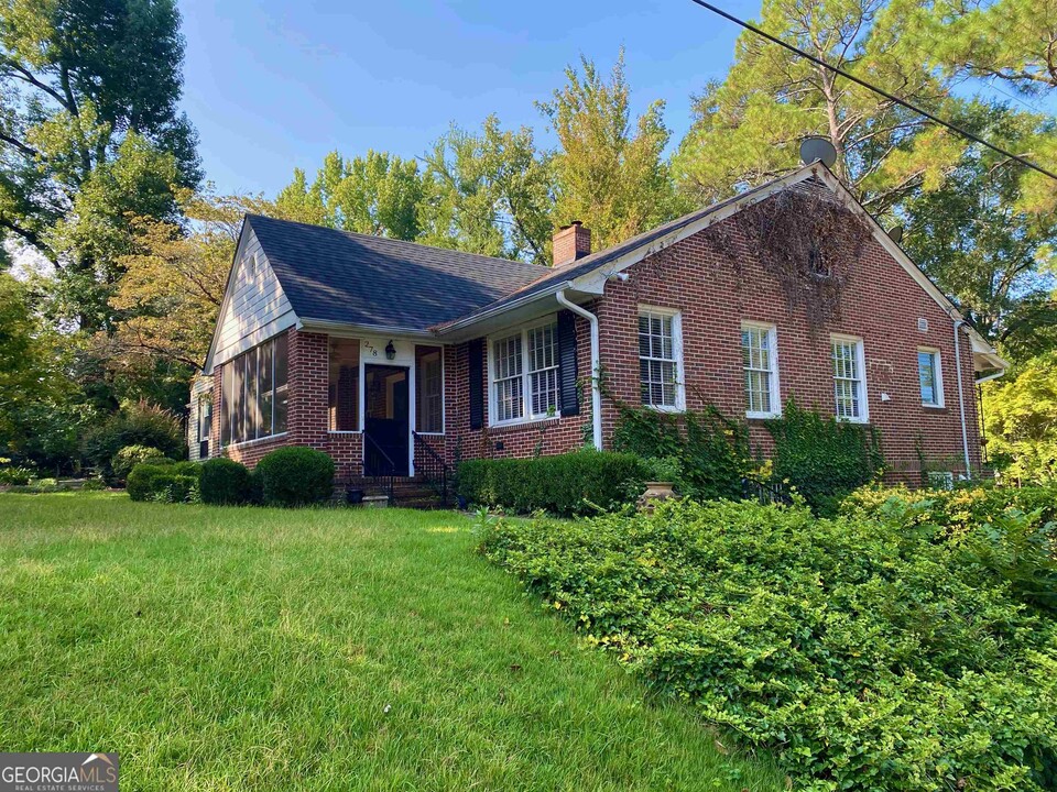 278 Calloway Dr in Macon, GA - Building Photo