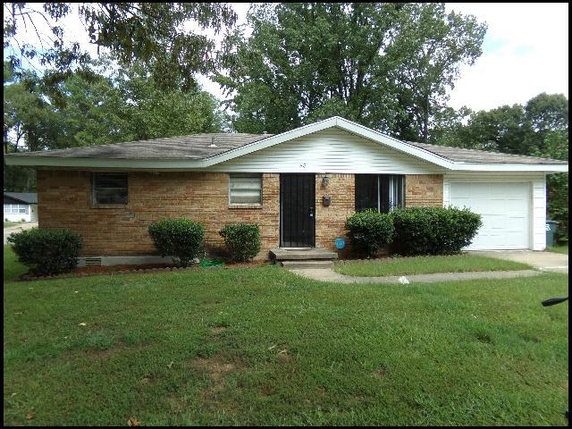 property at 48 S Wakefield Dr