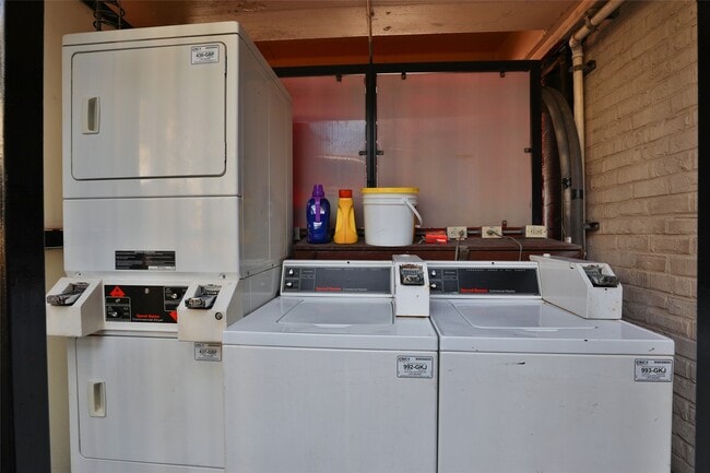 property at 1840 Richmond Ave.