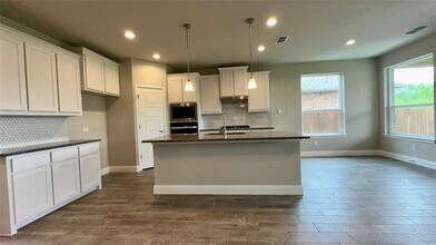 1709 Sparrow St in Denton, TX - Building Photo - Building Photo