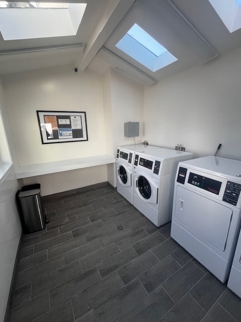 233/235 Carmel Ave in Marina, CA - Building Photo - Building Photo