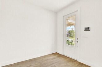 7808 SW Cline St in Palm City, FL - Building Photo - Building Photo