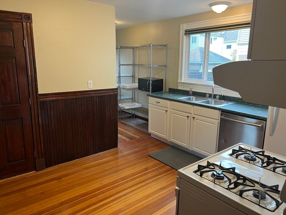 24-26 Marshall St in Medford, MA - Building Photo