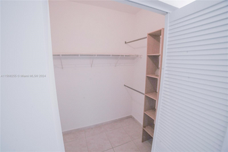 7200 NW 114th Ave, Unit 305 in Doral, FL - Building Photo - Building Photo
