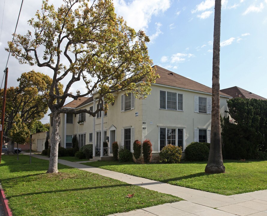 901 21st St in Santa Monica, CA - Building Photo