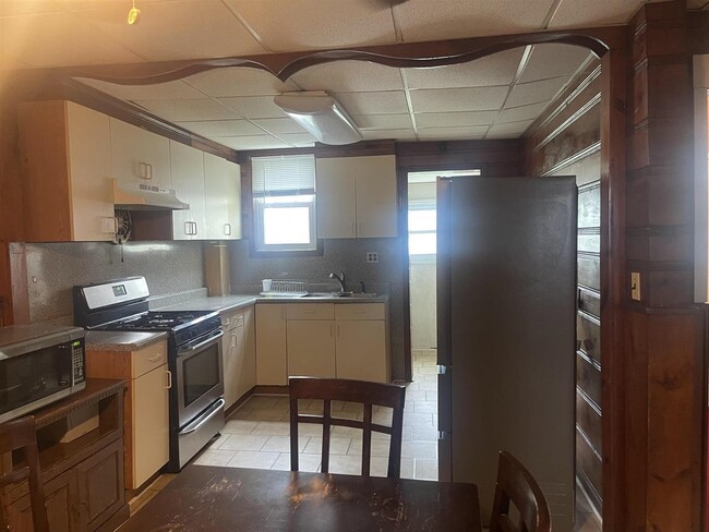 516 Liberty Ave in Jersey City, NJ - Building Photo - Building Photo