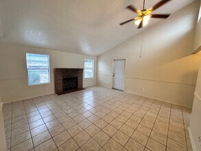 671 Western Hills Dr NE in Rio Rancho, NM - Building Photo - Building Photo
