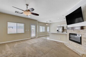 5029 Upper Falls Ct in Las Vegas, NV - Building Photo - Building Photo