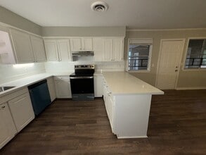 4625 Tennyson St in Jackson, MS - Building Photo - Building Photo