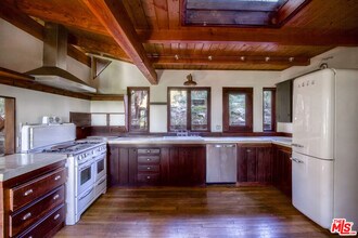 460 W Ave 46 in Los Angeles, CA - Building Photo - Building Photo