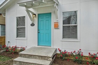 505 E 32nd St in Houston, TX - Building Photo - Building Photo