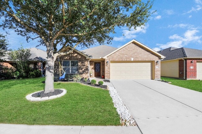 property at 6714 Albion Cresent Dr