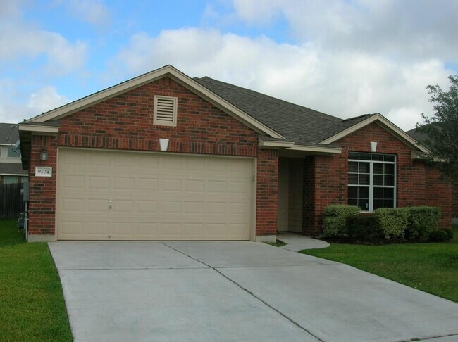 property at 9504 Castle Pines Dr