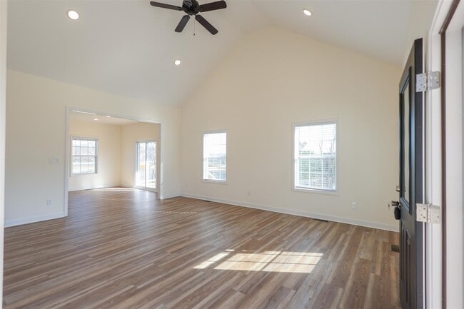 7251 Hilliard Cir in Alvaton, KY - Building Photo - Building Photo