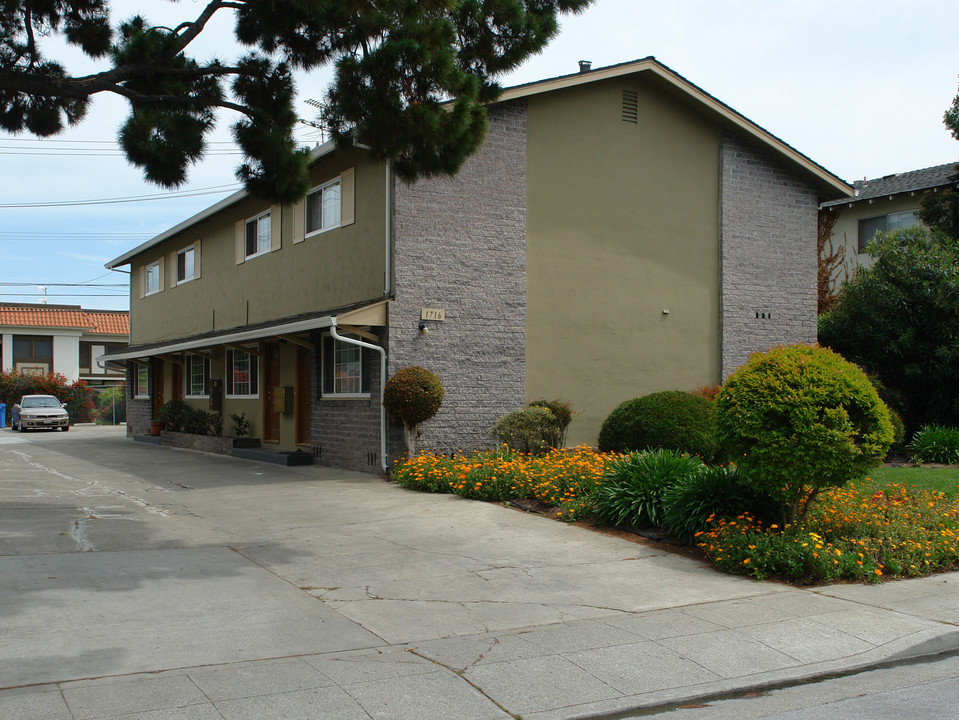 1716 Noranda Dr in Sunnyvale, CA - Building Photo