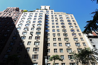 310 Lexington Ave in New York, NY - Building Photo - Building Photo