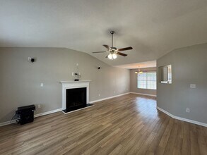 4021 Princess Amelia Ln in Hope Mills, NC - Building Photo - Building Photo