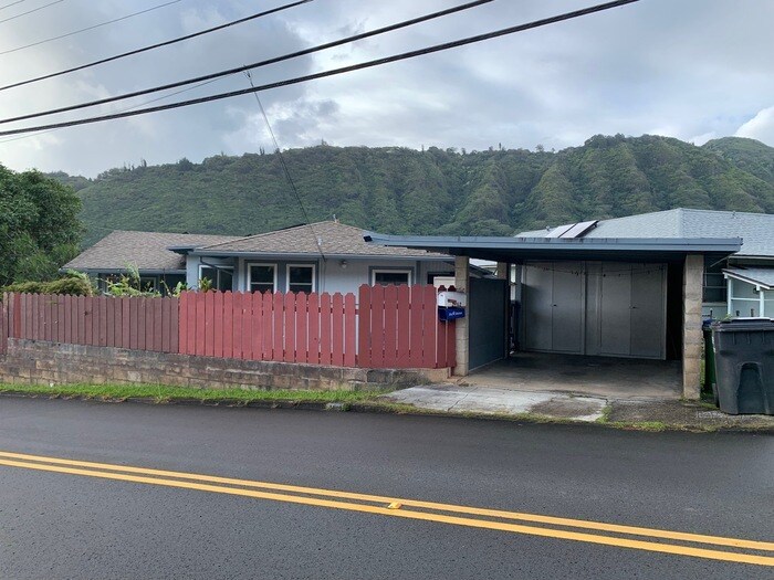 3142 Woodlawn Dr in Honolulu, HI - Building Photo