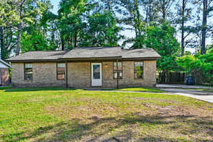 260 Dorchester Manor Blvd in North Charleston, SC - Building Photo