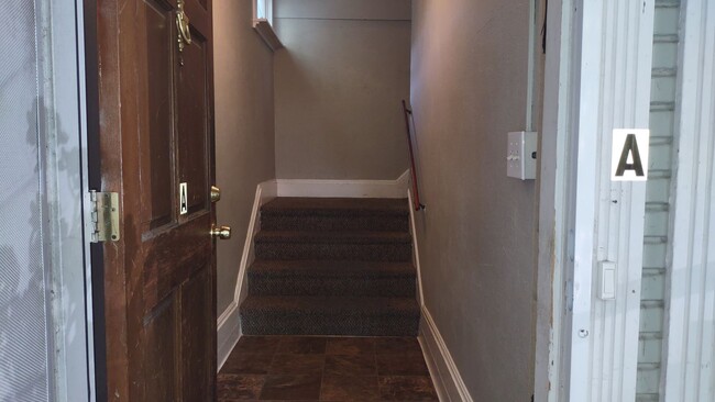 521 T St in Sacramento, CA - Building Photo - Building Photo
