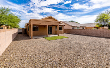 10397 E Rose Hill St in Tucson, AZ - Building Photo - Building Photo