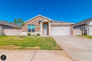 2207 Matheson Dr in Midland, TX - Building Photo