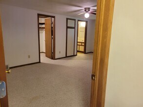 13 Century Ct in Appleton, WI - Building Photo - Building Photo