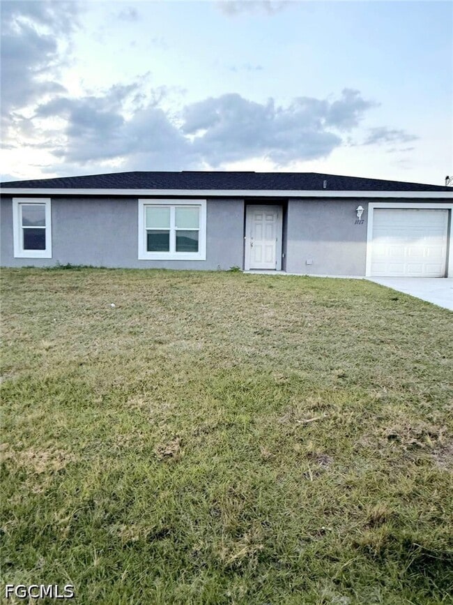 1117 Solar Ct in La Belle, FL - Building Photo - Building Photo