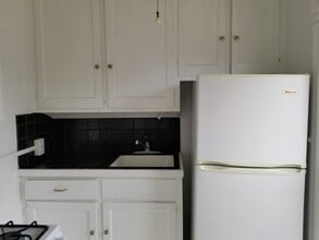 435 E Centerway St in Janesville, WI - Building Photo - Building Photo