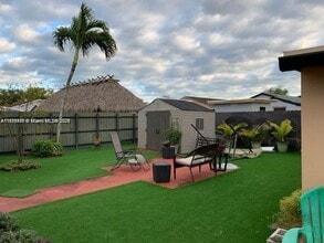11882 SW 209th Terrace in Miami, FL - Building Photo - Building Photo