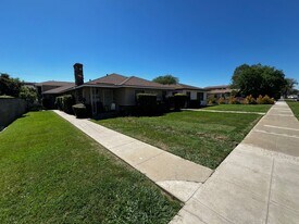 162 Bonita St in Arcadia, CA - Building Photo